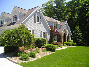 Landscapers and Lawncare Services in Charlotte, TN